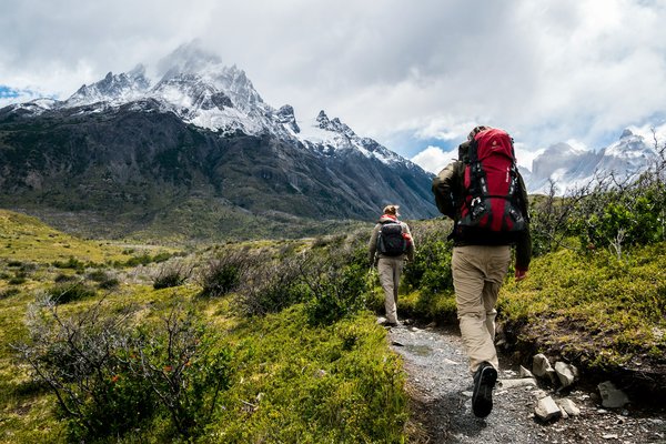 Quels sont les meilleurs sentiers pour une randonnée dans les montagnes de Tasmanie, Australie ?